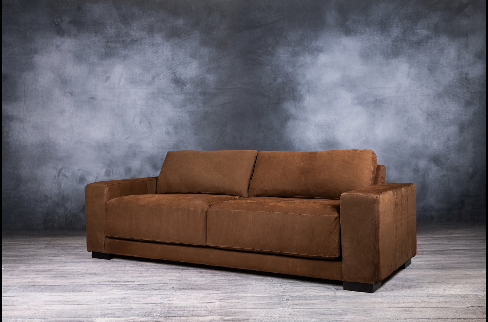 ARIA LEATHER SOFA