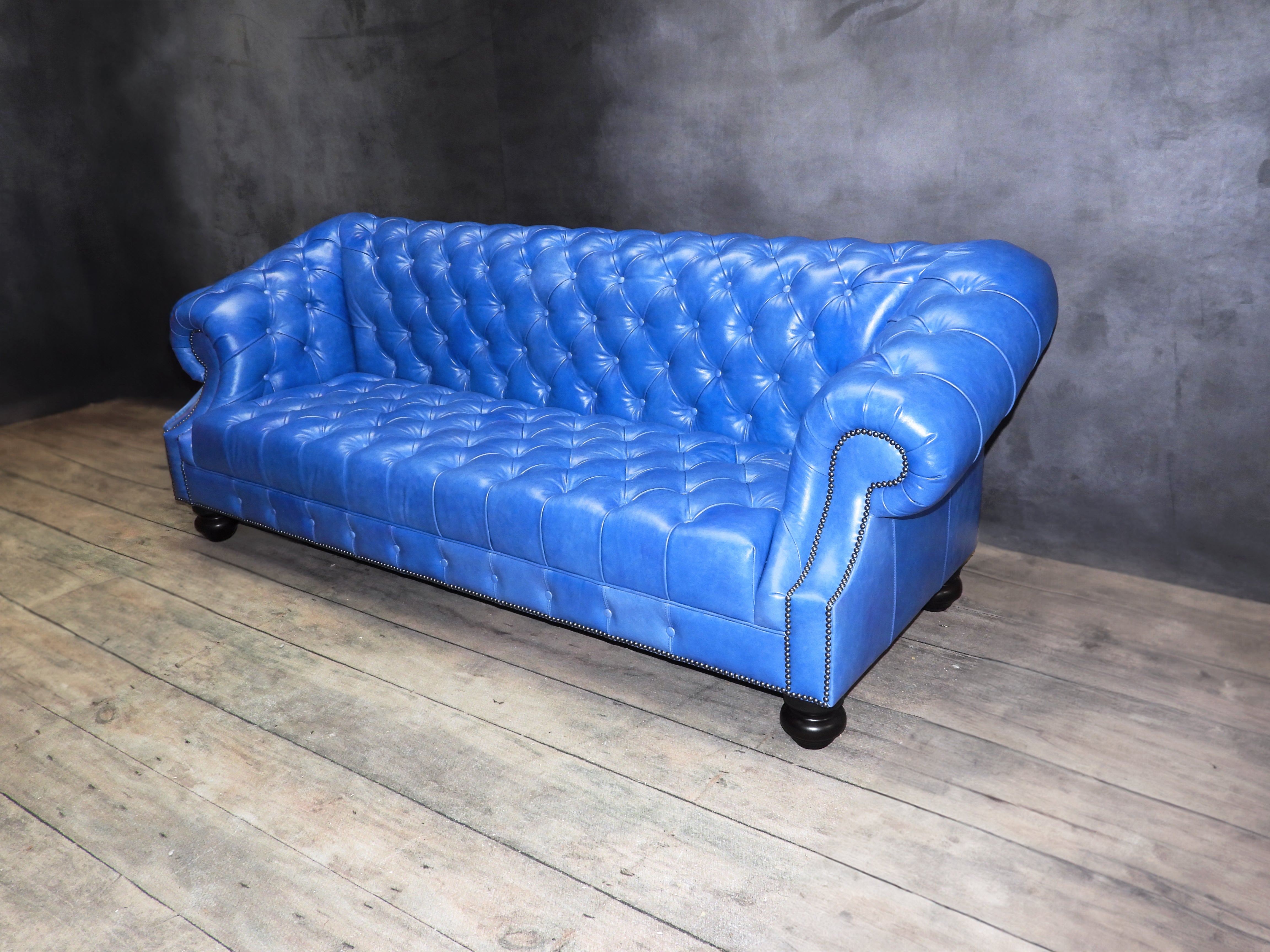 EDINBURGH LEATHER SOFA