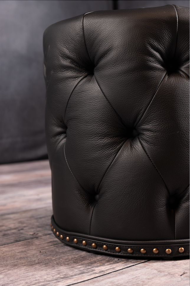 PARLOUR TUFTED OTTOMAN