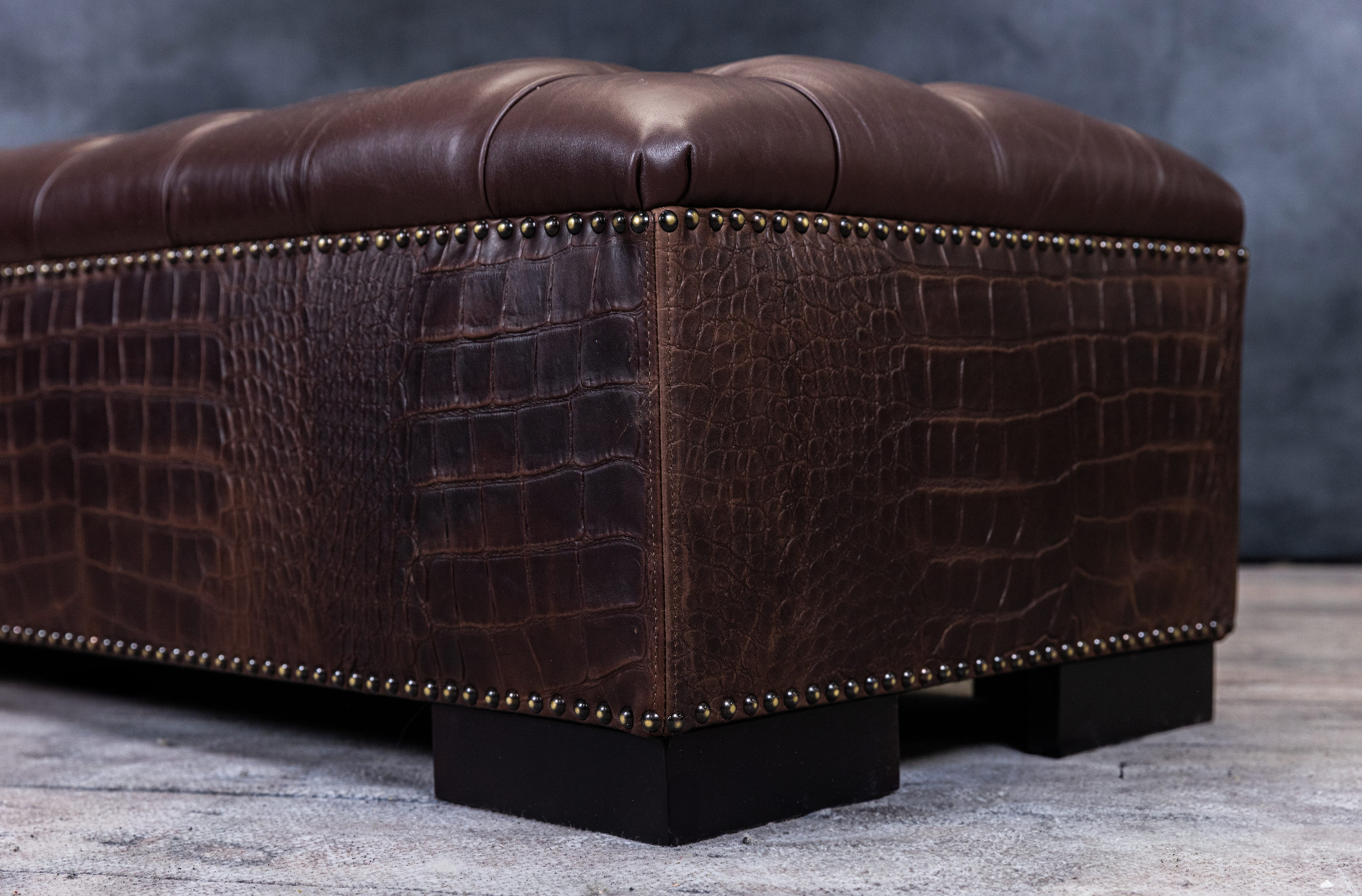 CROCO TUFTED RECTANGULAR  OTTOMAN