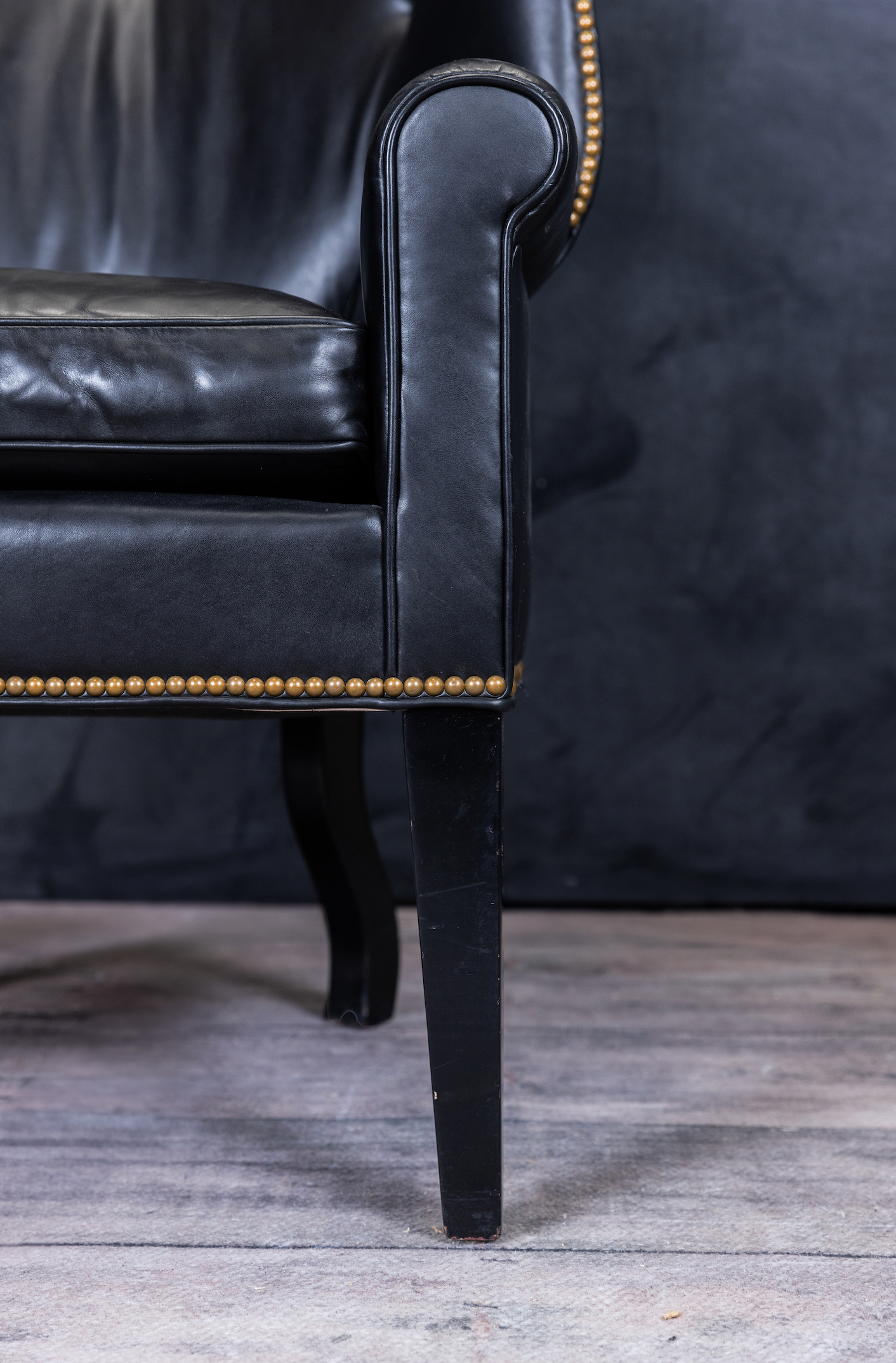 AXEL ROD LEATHER CHAIR